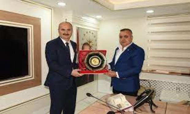 TEKSİAD'TAN VALİLİK ZİYARETİ